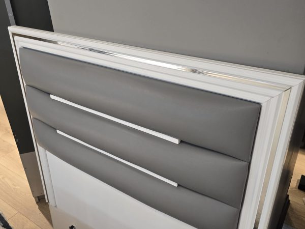 İstikbal Baron 90'lık Başlık (Teşhir)