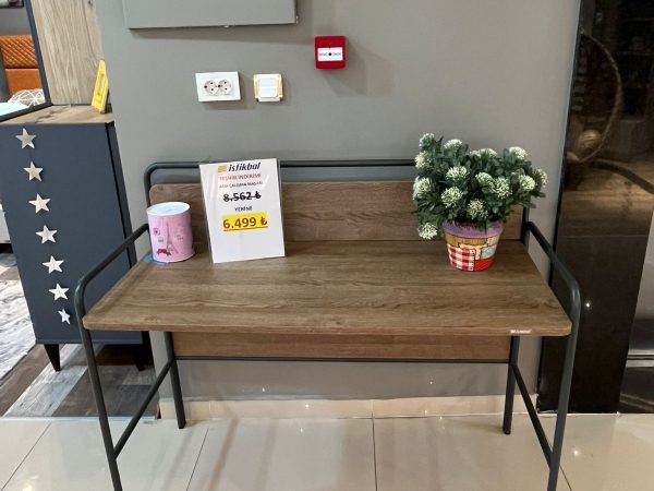 İstikbal Asia Çalışma Masası (Özel Fiyat)