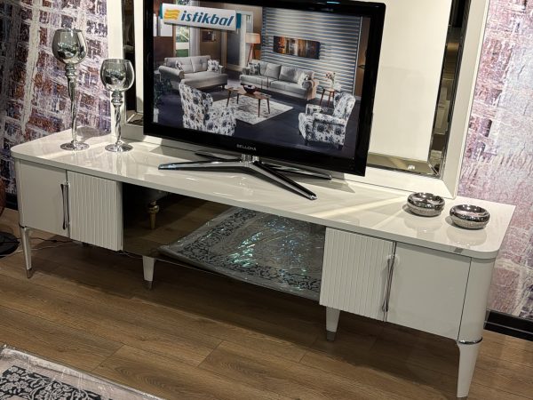 İstikbal Arena Şömineli TV Sehpası + Arka Modül (Teşhir)